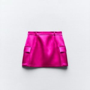 NWT Zara skirt - Pink satin cargo (XS)